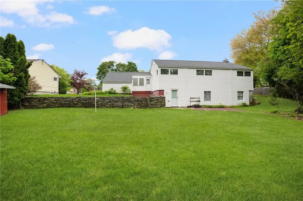 45 Barren Hill Drive Warwick RI 02886