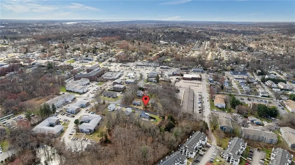 77 Woodlawn Avenue North Providence RI 02904