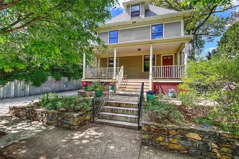 22 Irving Avenue Providence RI 02906