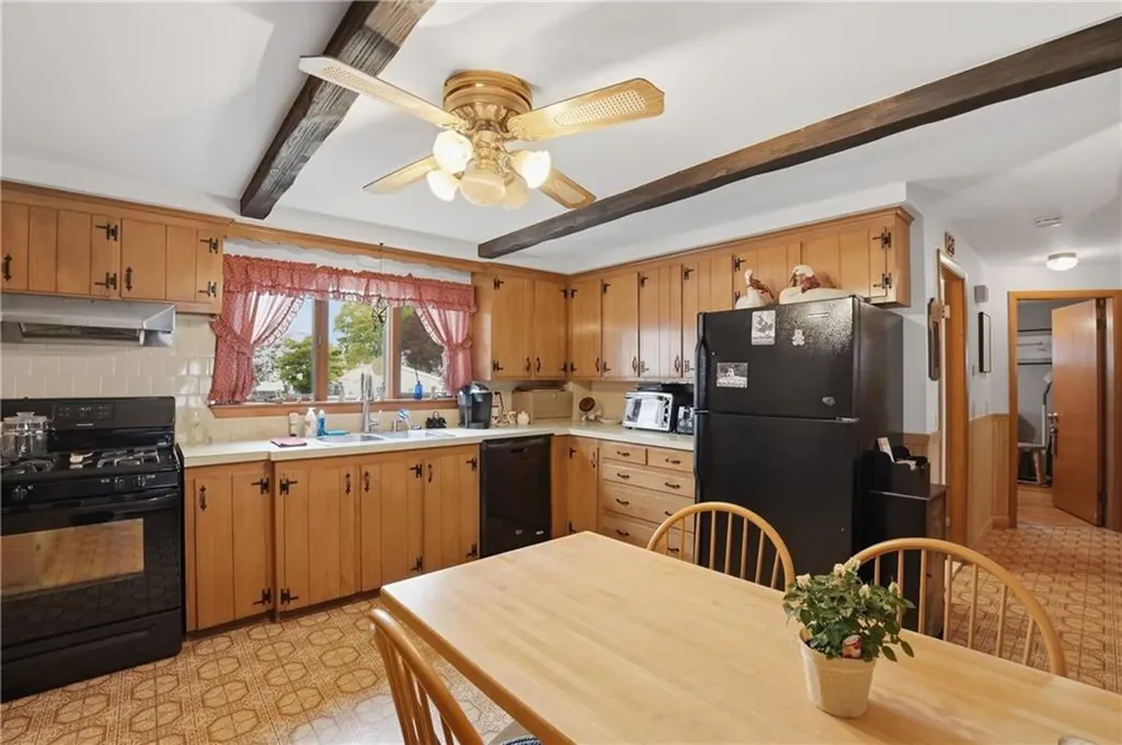 13 Peach Orchard Drive East Providence RI 02915