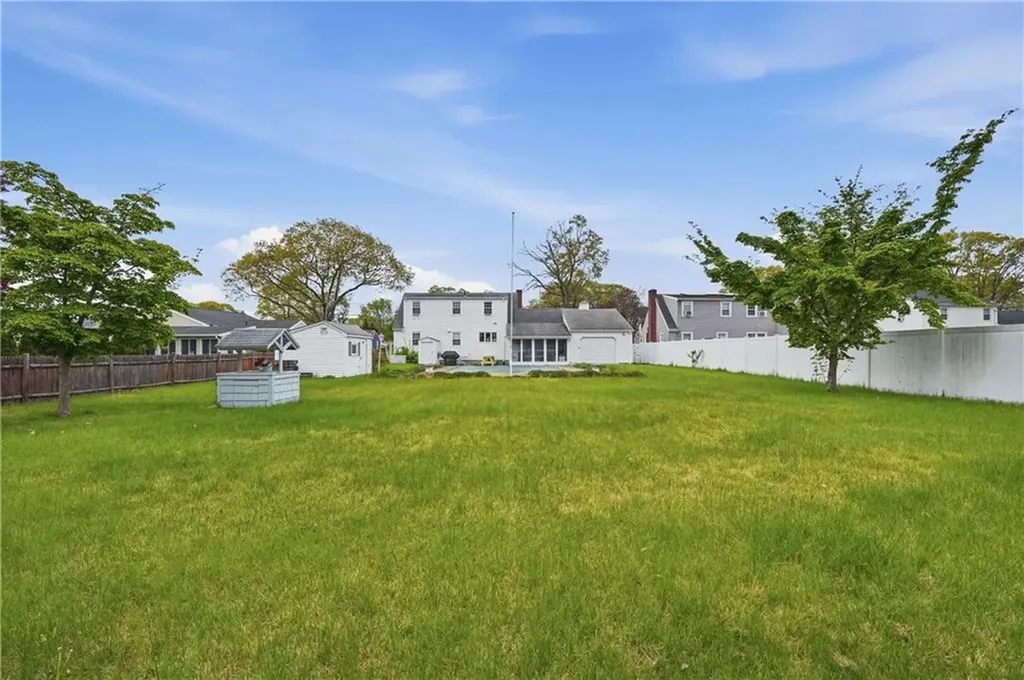 13 Peach Orchard Drive East Providence RI 02915