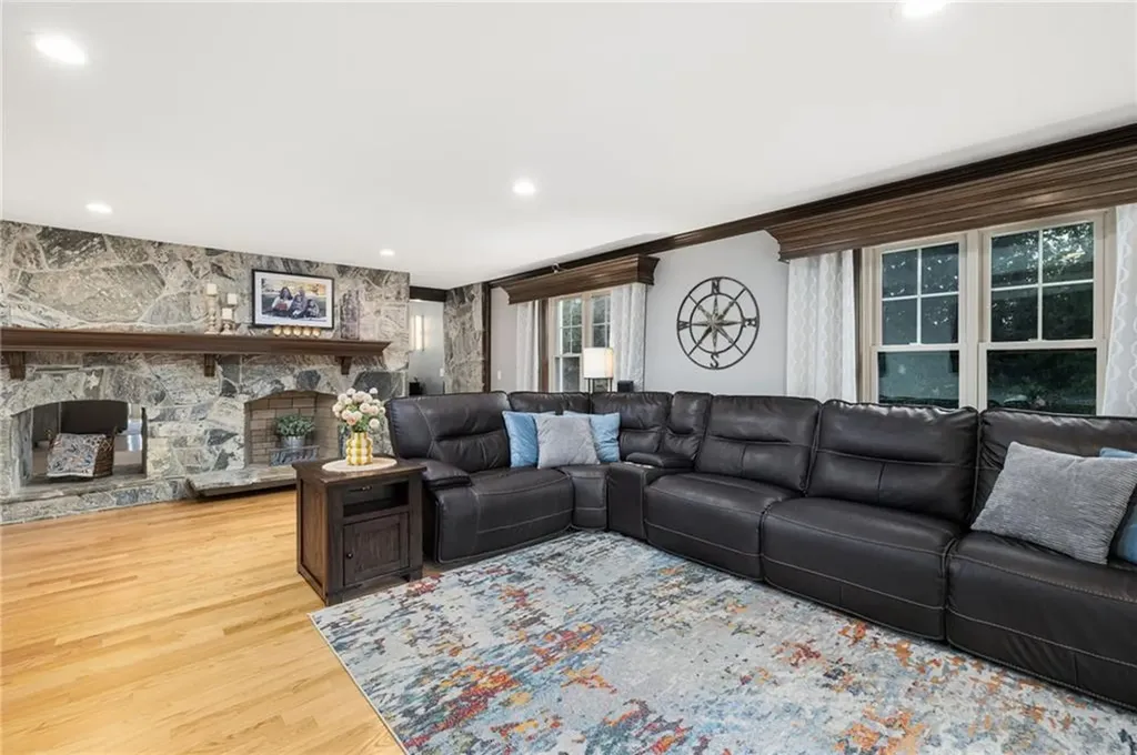 365 367 West Wrentham Road Cumberland RI 02864