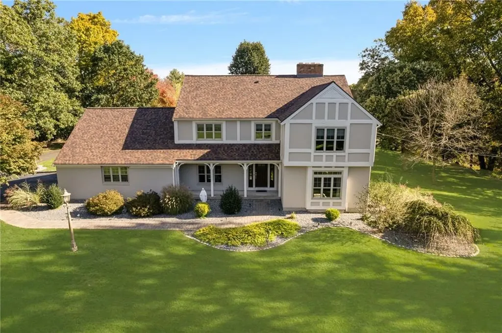 365 367 West Wrentham Road Cumberland RI 02864