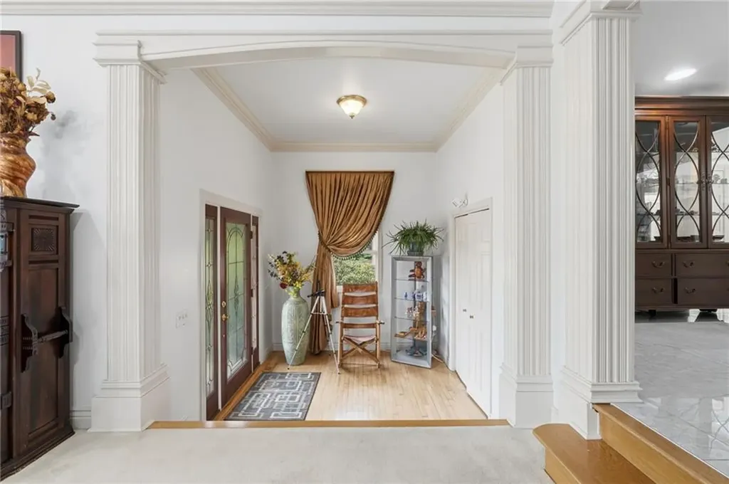 125 Old Mendon Road Cumberland RI 02864
