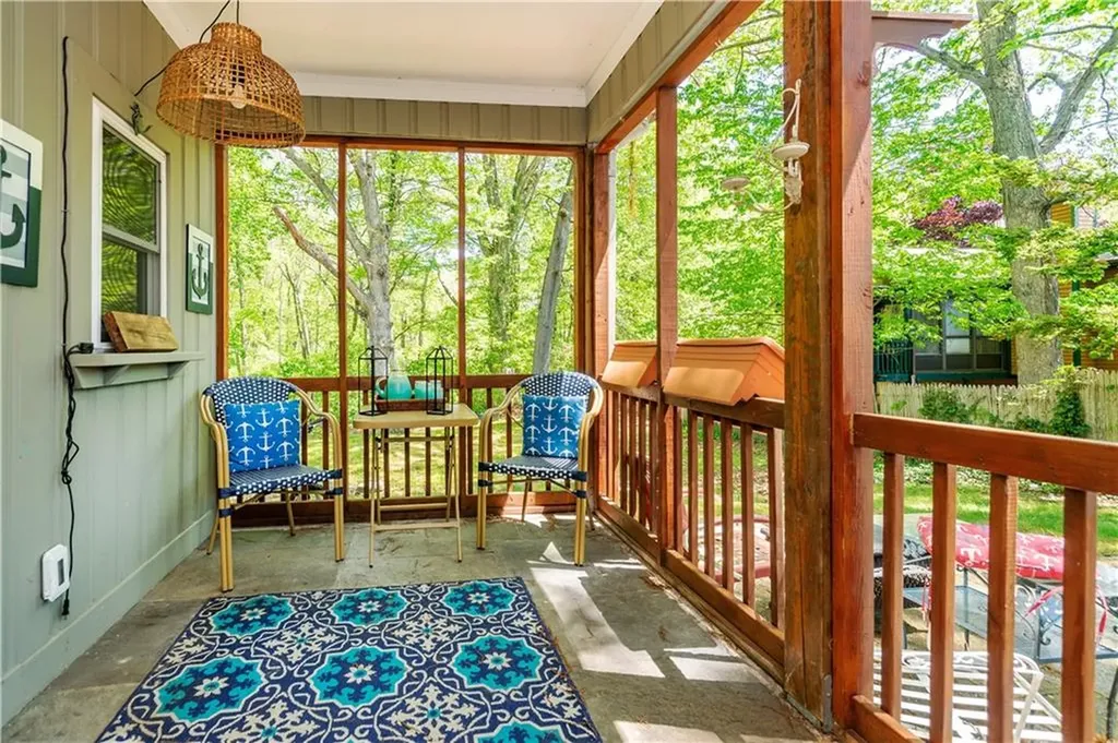 220 Alvin Street Warwick RI 02886