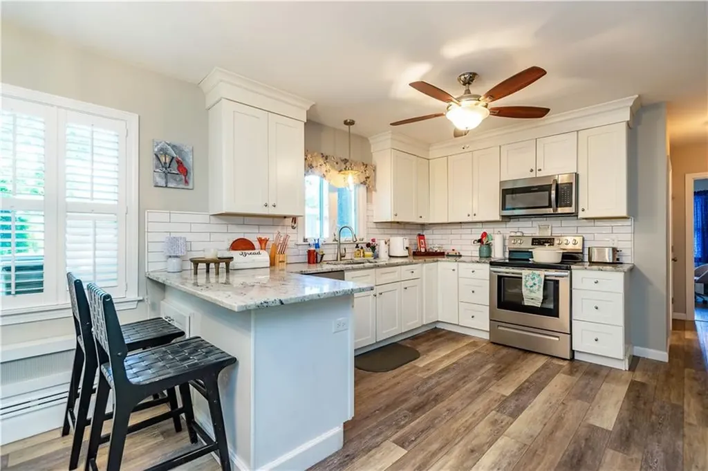 220 Alvin Street Warwick RI 02886