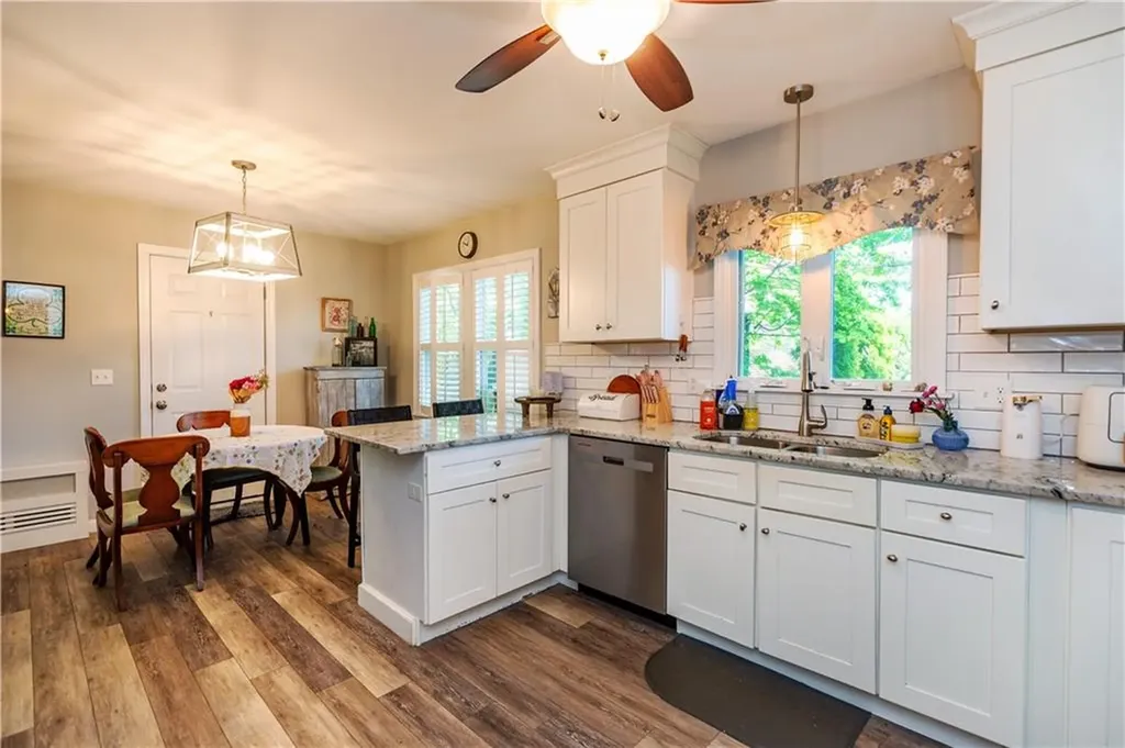220 Alvin Street Warwick RI 02886