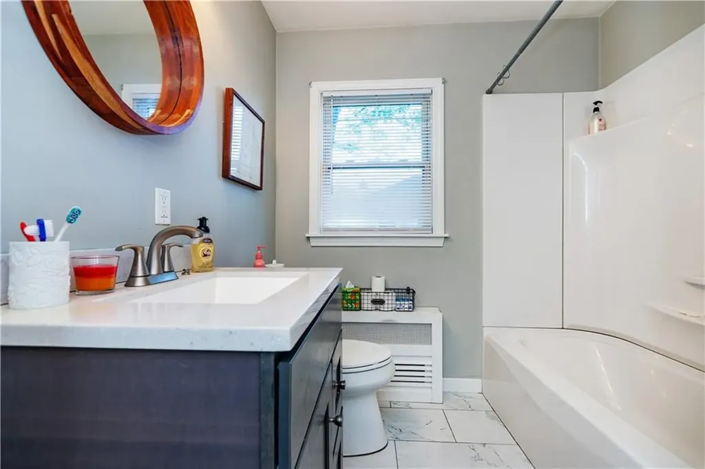 220 Alvin Street Warwick RI 02886