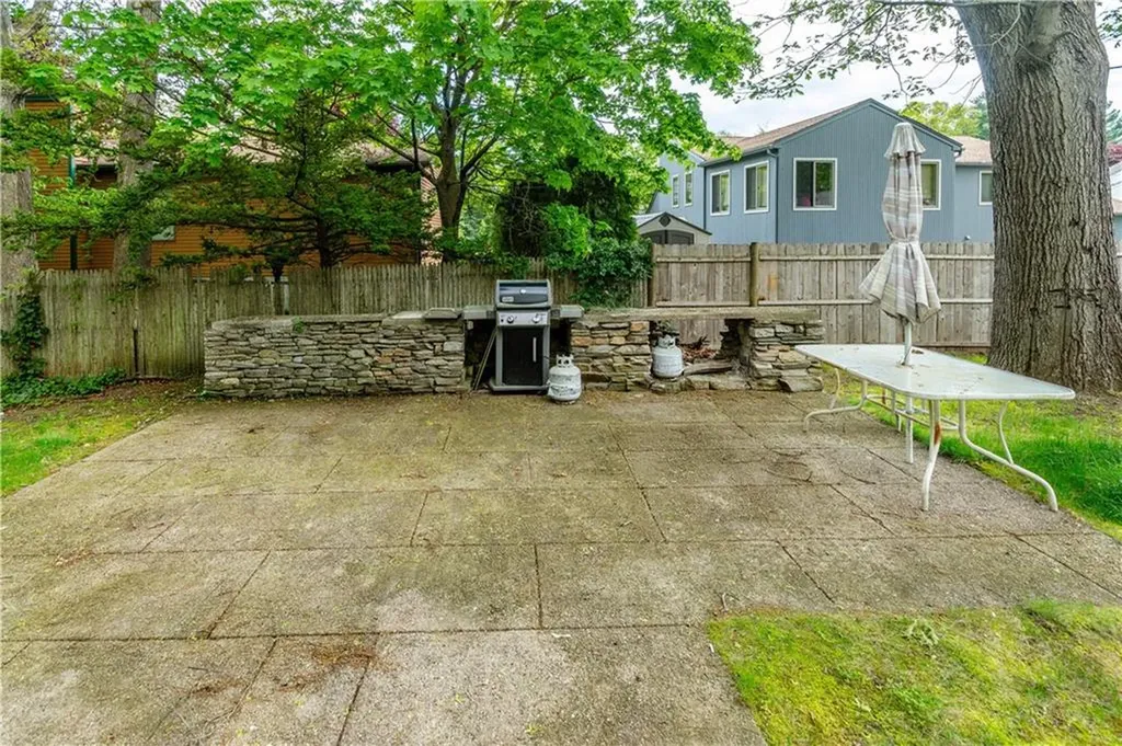 220 Alvin Street Warwick RI 02886