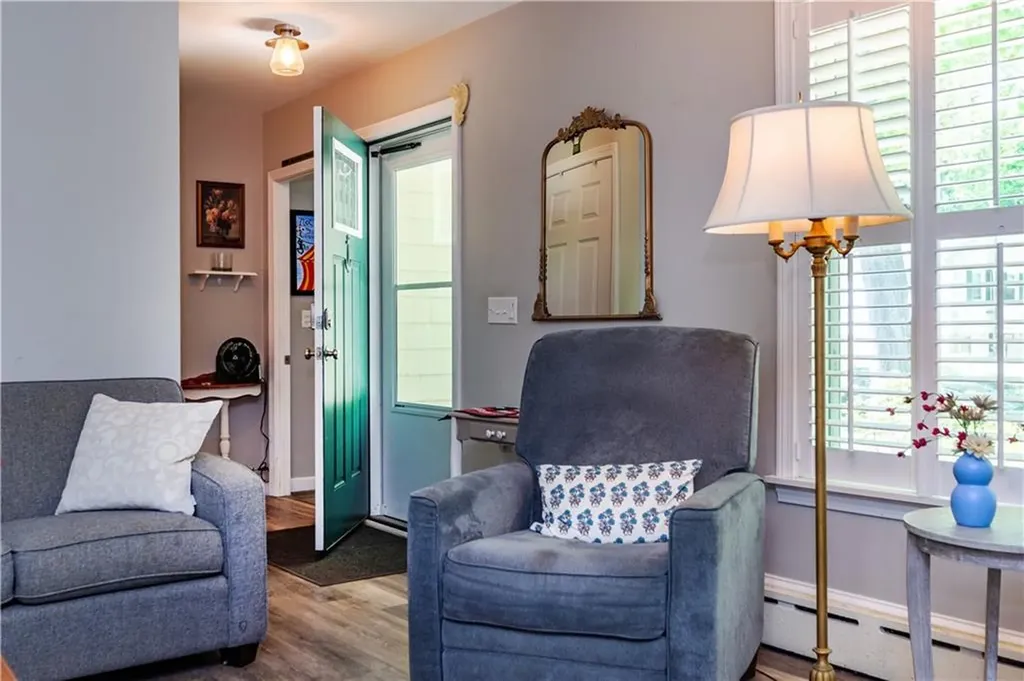 220 Alvin Street Warwick RI 02886
