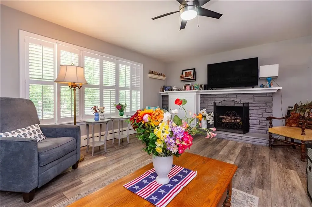 220 Alvin Street Warwick RI 02886