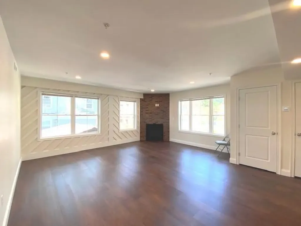 206 Waterman Street Providence RI 02906