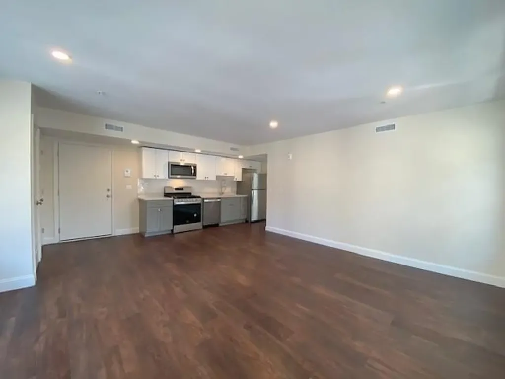 206 Waterman Street Providence RI 02906