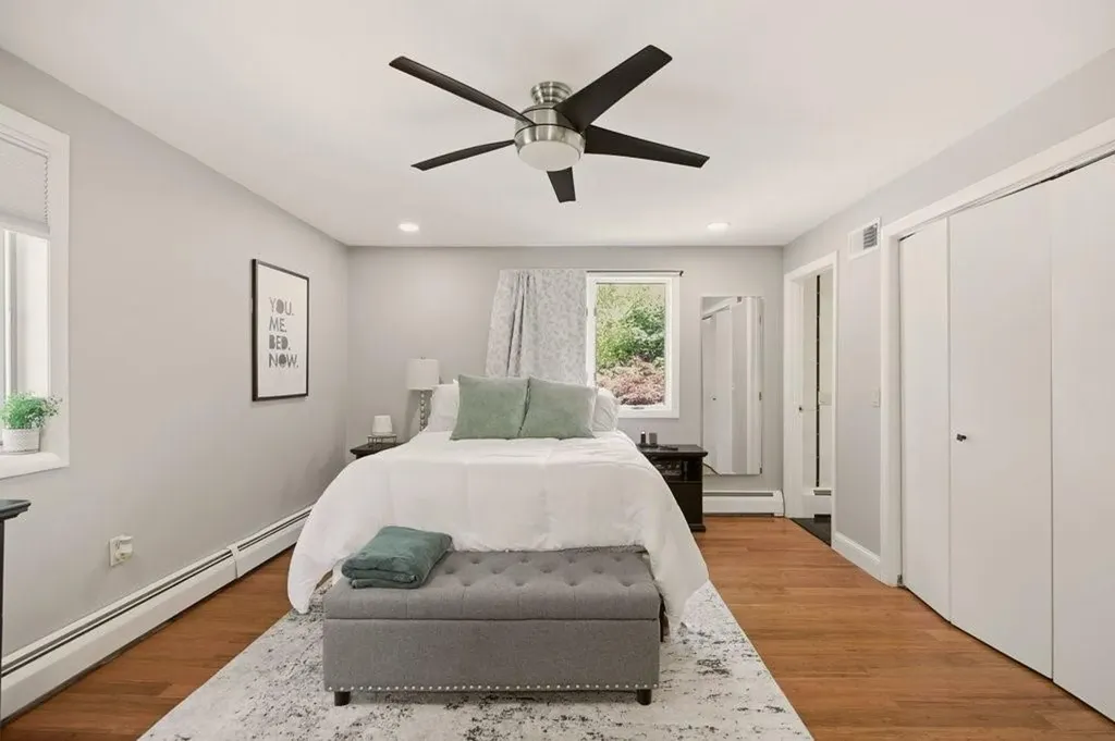 7 Friar Tuck Road Warwick RI 02886