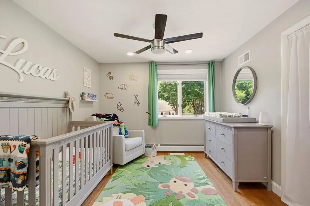 7 Friar Tuck Road Warwick RI 02886