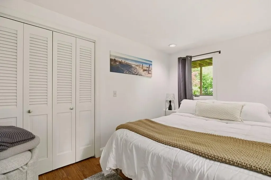 7 Friar Tuck Road Warwick RI 02886