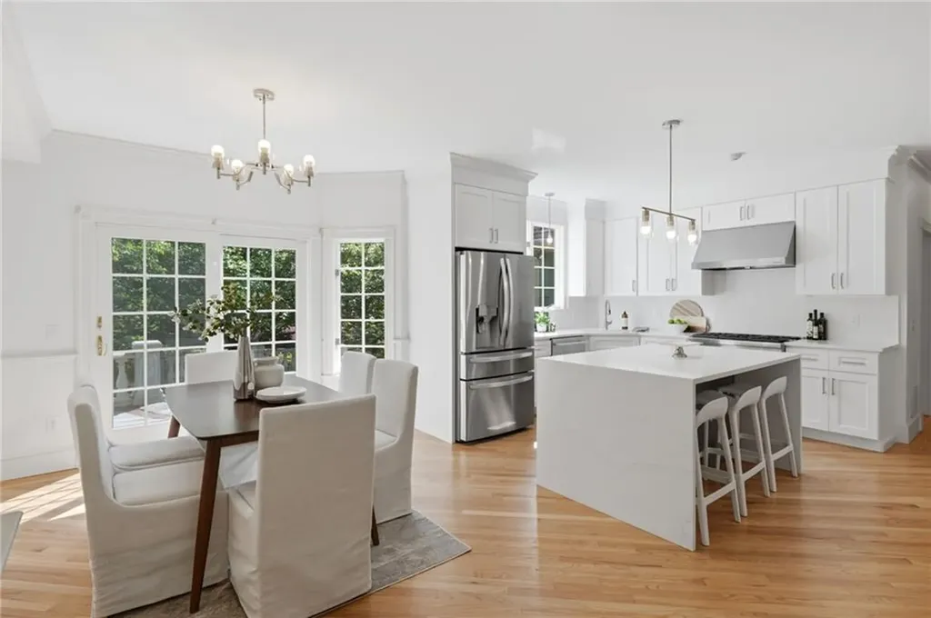 396 Love Lane Warwick RI 02818