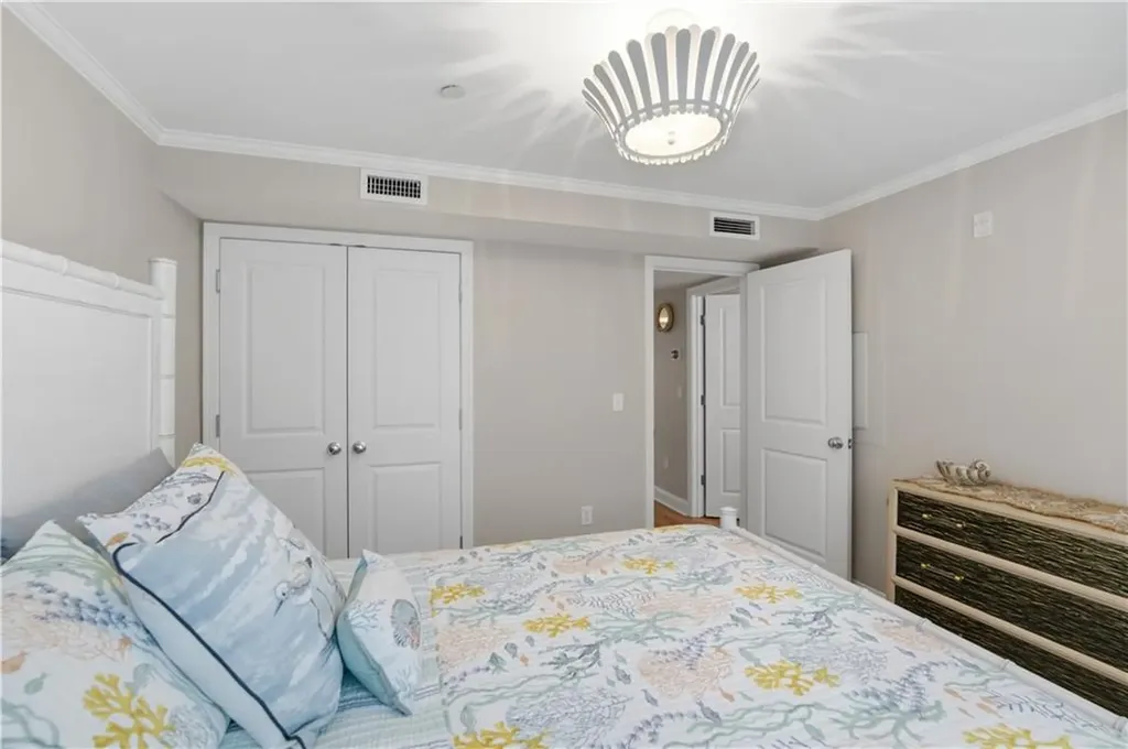 20 Narragansett Avenue Narragansett RI 02882