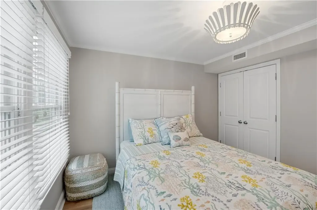 20 Narragansett Avenue Narragansett RI 02882
