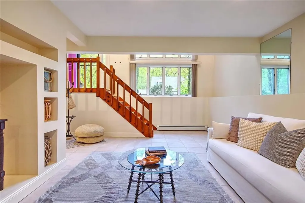 6 Birch Street Johnston RI 02919