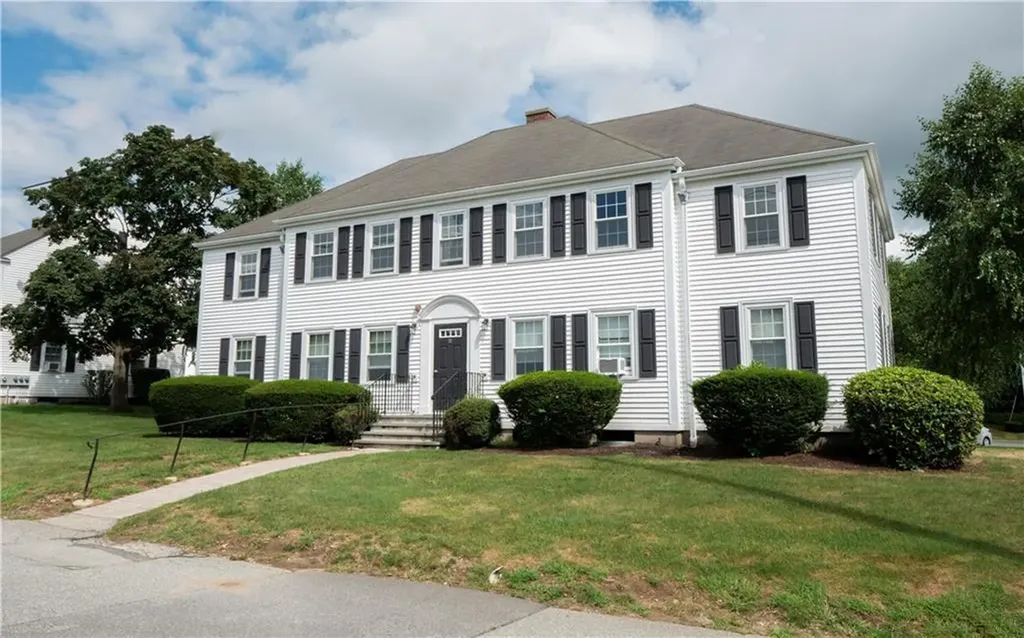 184 N Fenner Road Middletown RI 02842