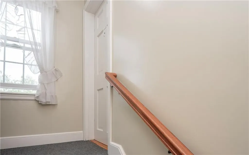 184 N Fenner Road Middletown RI 02842
