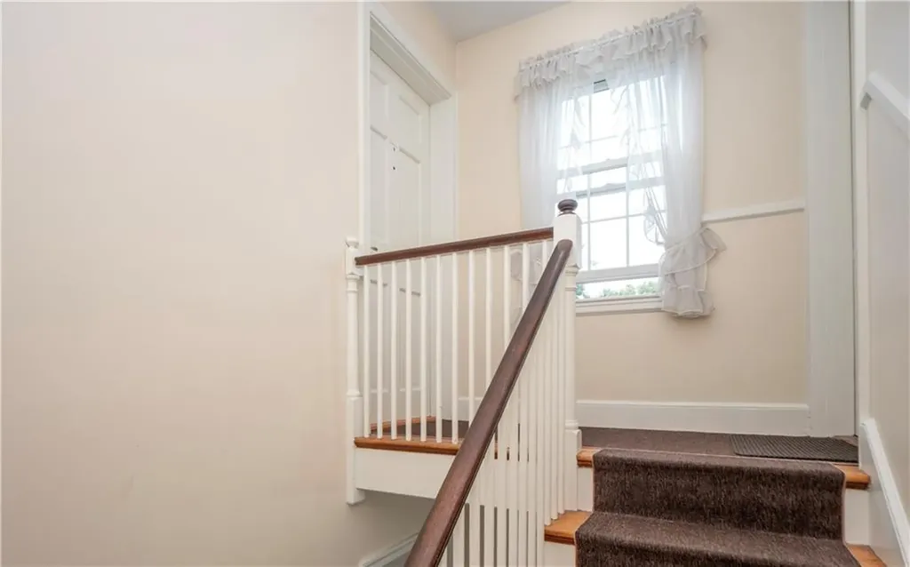 184 N Fenner Road Middletown RI 02842