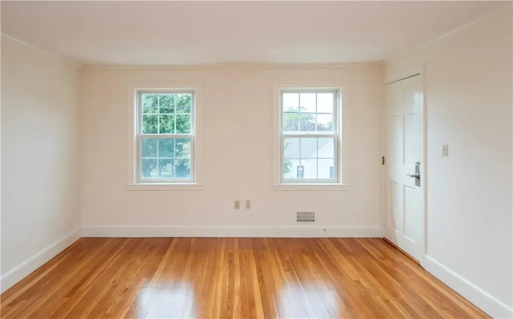184 N Fenner Road Middletown RI 02842