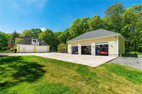 15 Justin Road East Greenwich RI 02818