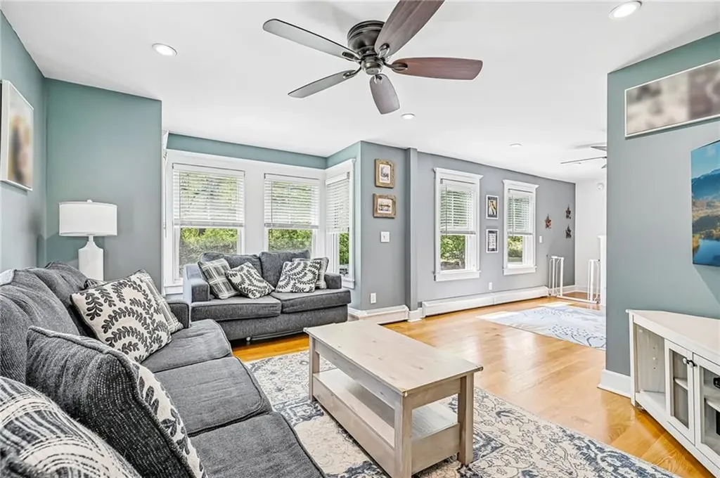40 Sylvia Road Tiverton RI 02878