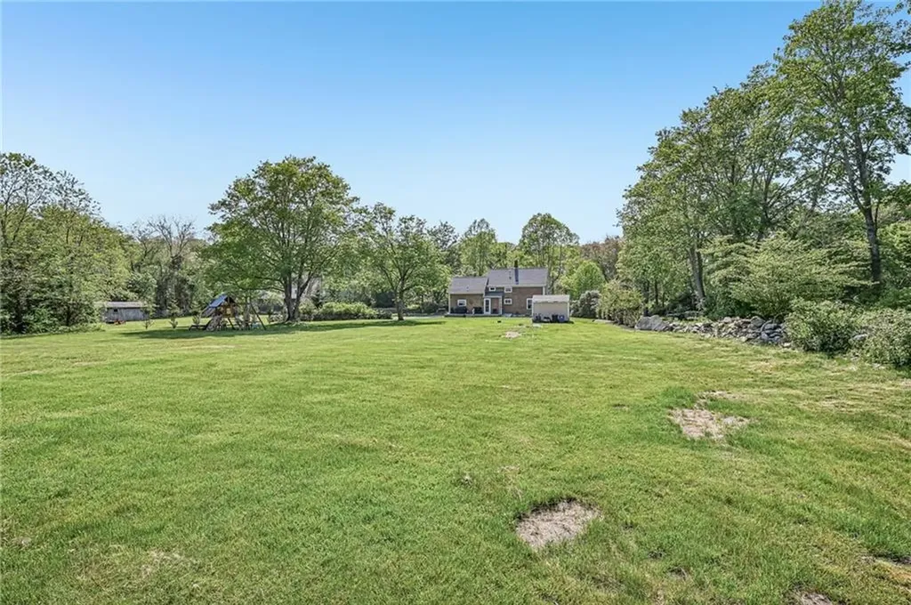 40 Sylvia Road Tiverton RI 02878