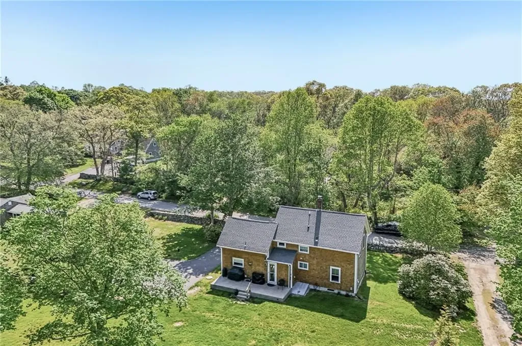 40 Sylvia Road Tiverton RI 02878
