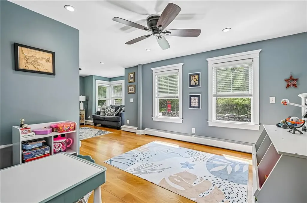 40 Sylvia Road Tiverton RI 02878