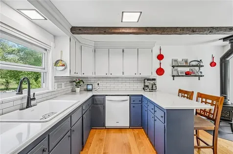40 Sylvia Road Tiverton RI 02878