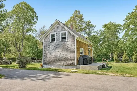 40 Sylvia Road Tiverton RI 02878