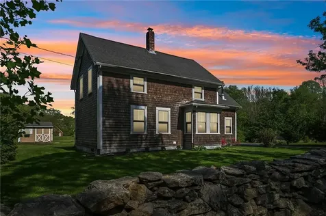 40 Sylvia Road Tiverton RI 02878