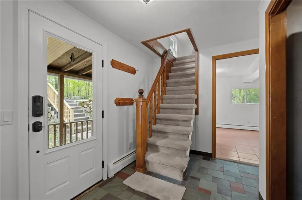 343 Hope Furnace Road Scituate RI 02831