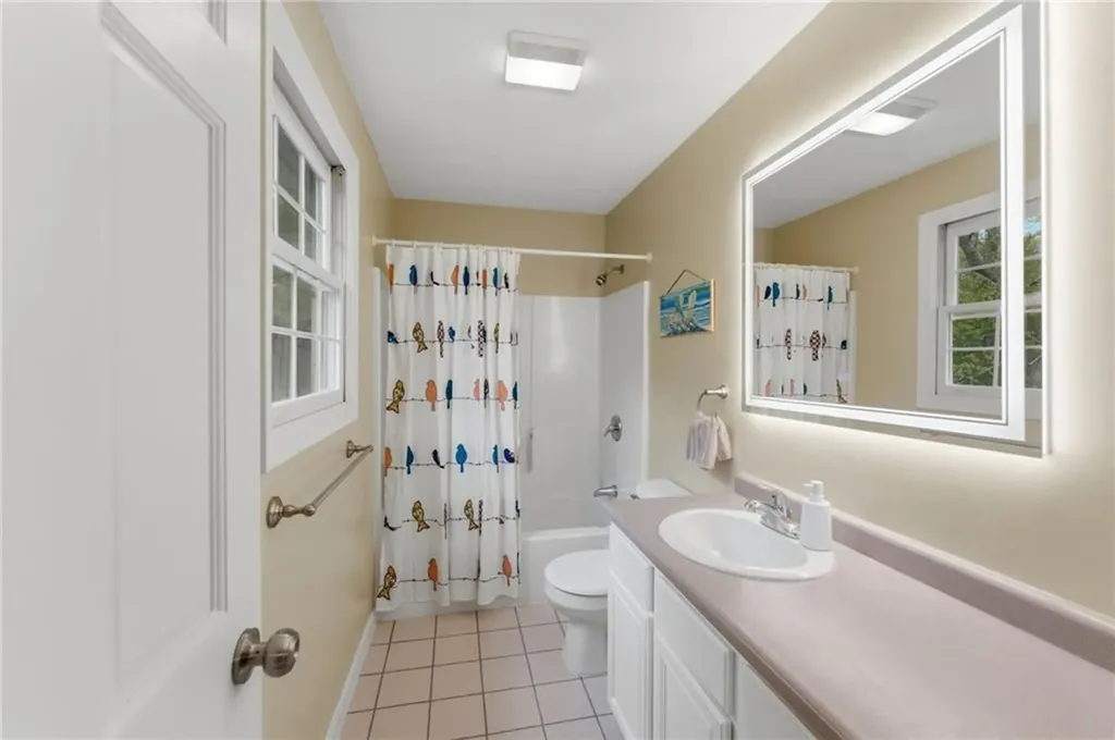 130 Village Hill Lane North Kingstown RI 02852