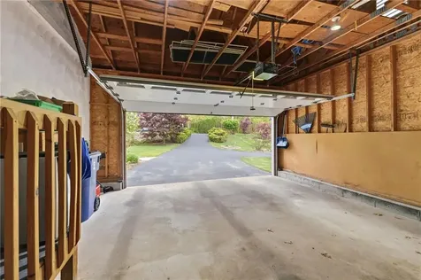 130 Village Hill Lane North Kingstown RI 02852