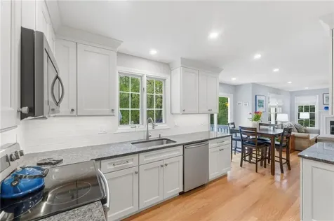 130 Village Hill Lane North Kingstown RI 02852