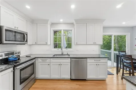 130 Village Hill Lane North Kingstown RI 02852
