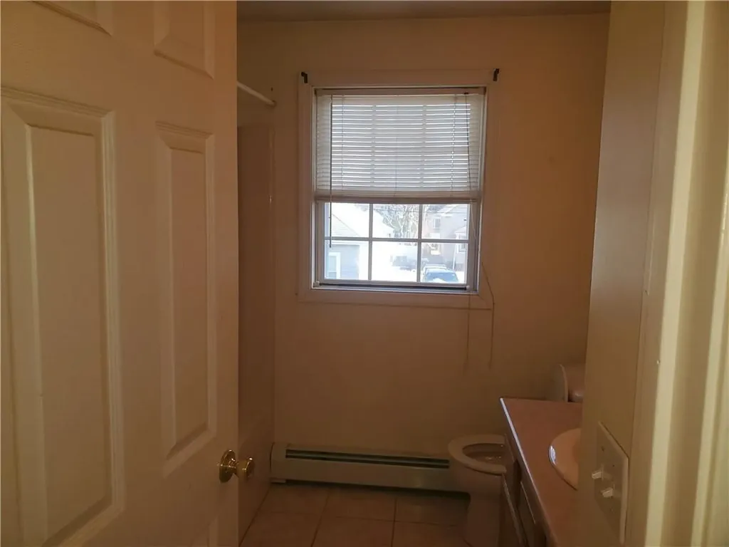 35 Ferncliff Avenue North Providence RI 02911