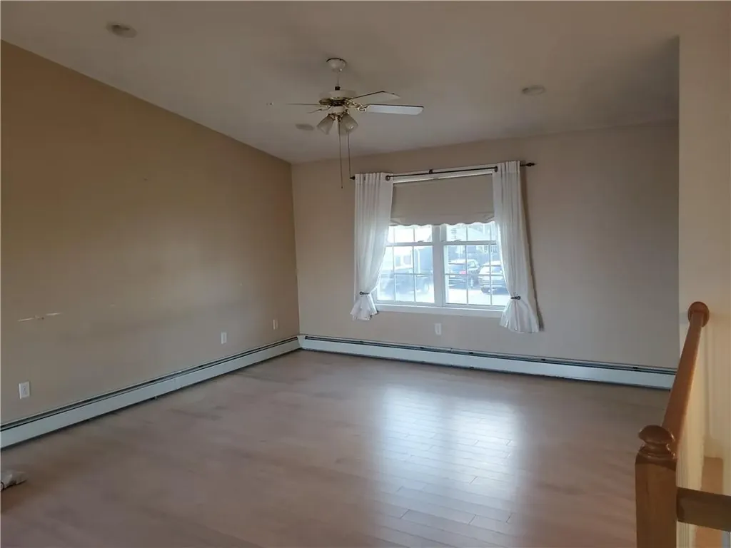 35 Ferncliff Avenue North Providence RI 02911