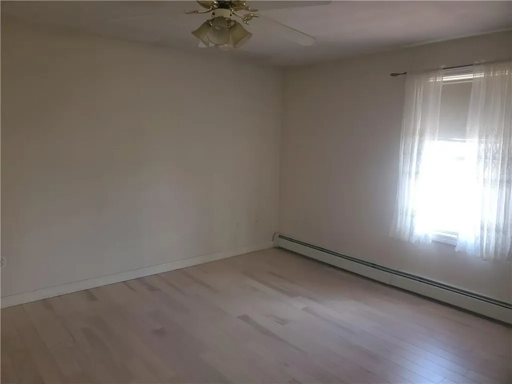 35 Ferncliff Avenue North Providence RI 02911
