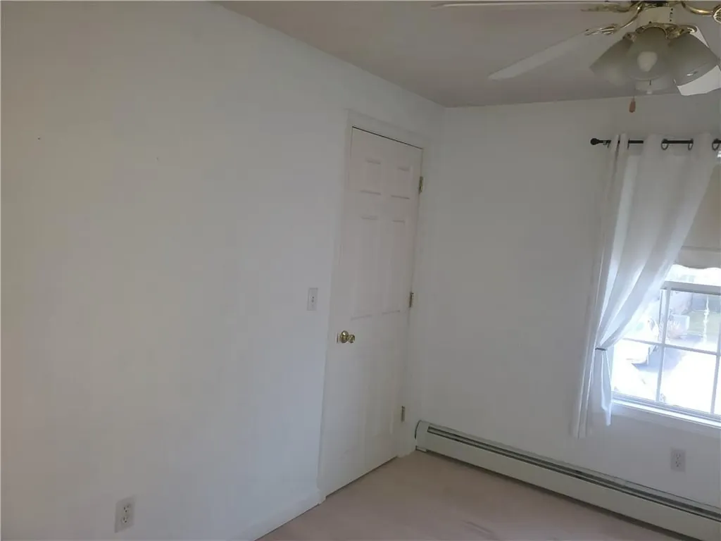 35 Ferncliff Avenue North Providence RI 02911