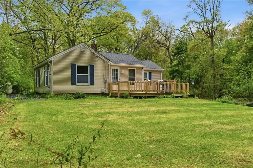 105 William Henry Road Scituate RI 02857