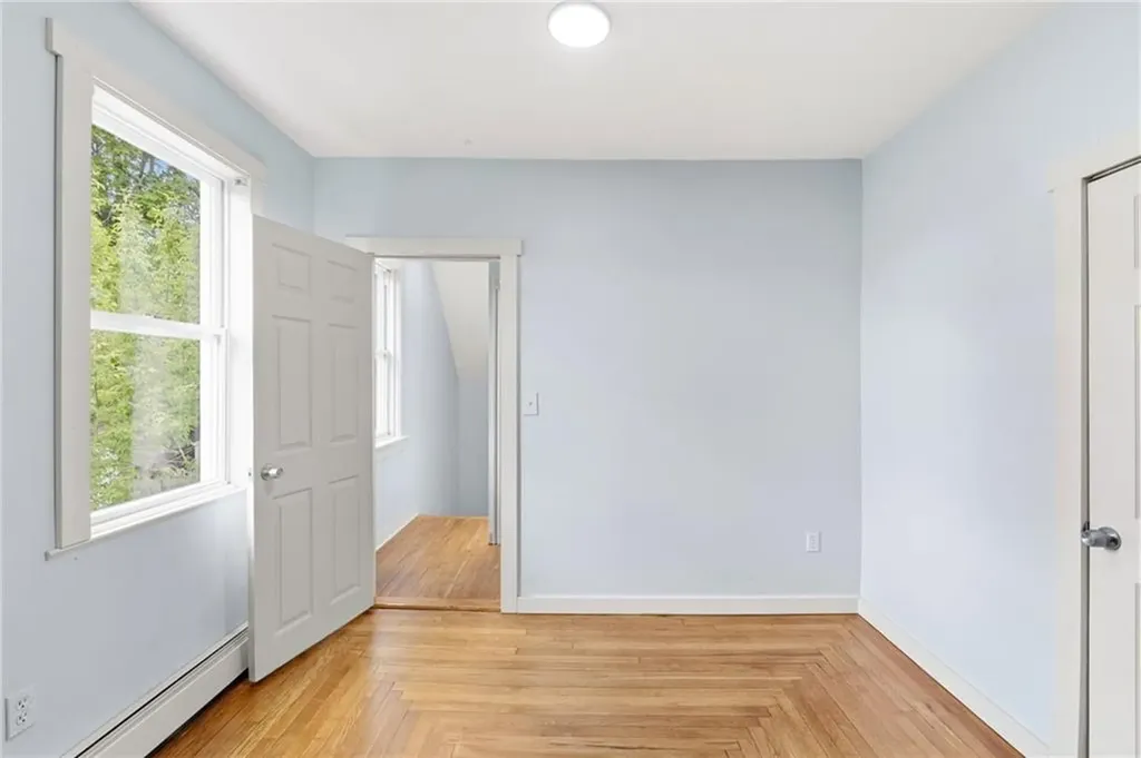 35 Lawrence Street Providence RI 02909