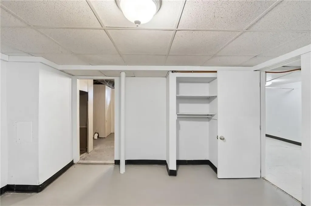 35 Lawrence Street Providence RI 02909