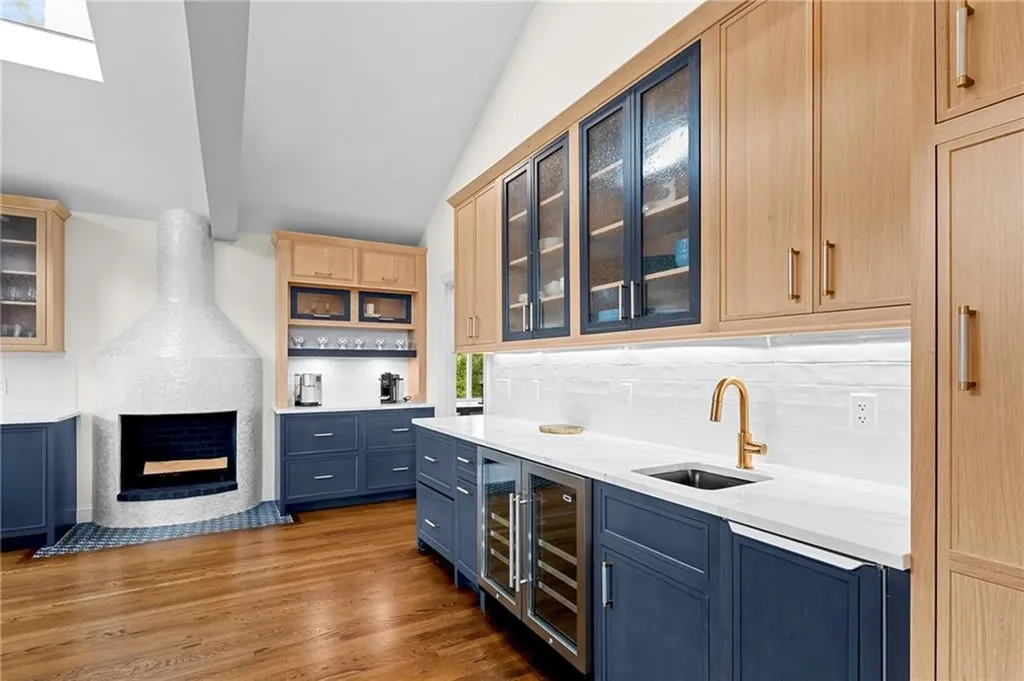 1 Harborview Drive Newport RI 02840