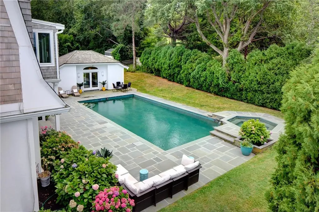1 Harborview Drive Newport RI 02840